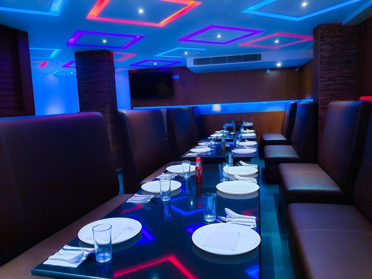 Hotel Victoria International Kattappana Ngoại thất bức ảnh