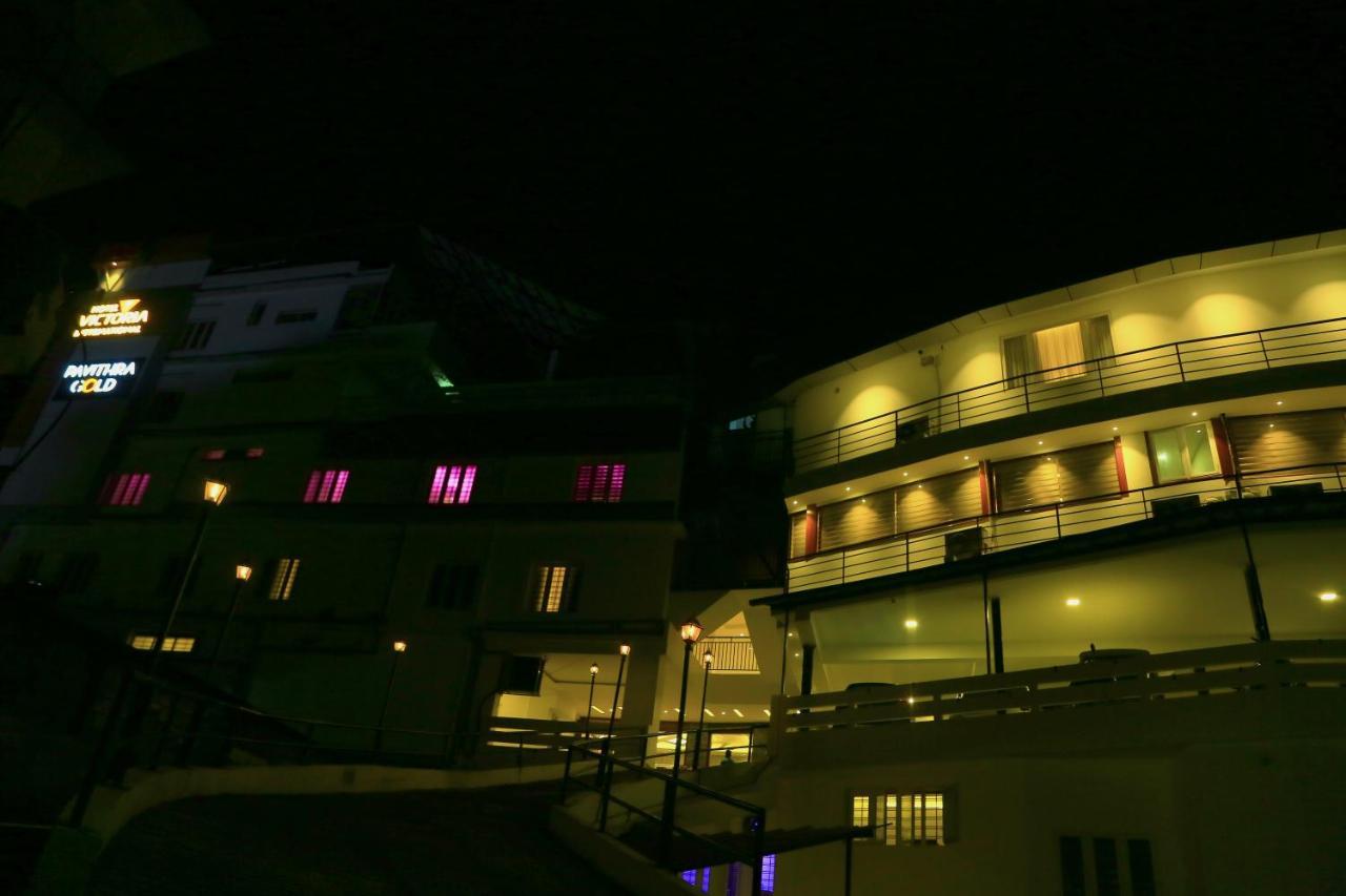 Hotel Victoria International Kattappana Ngoại thất bức ảnh
